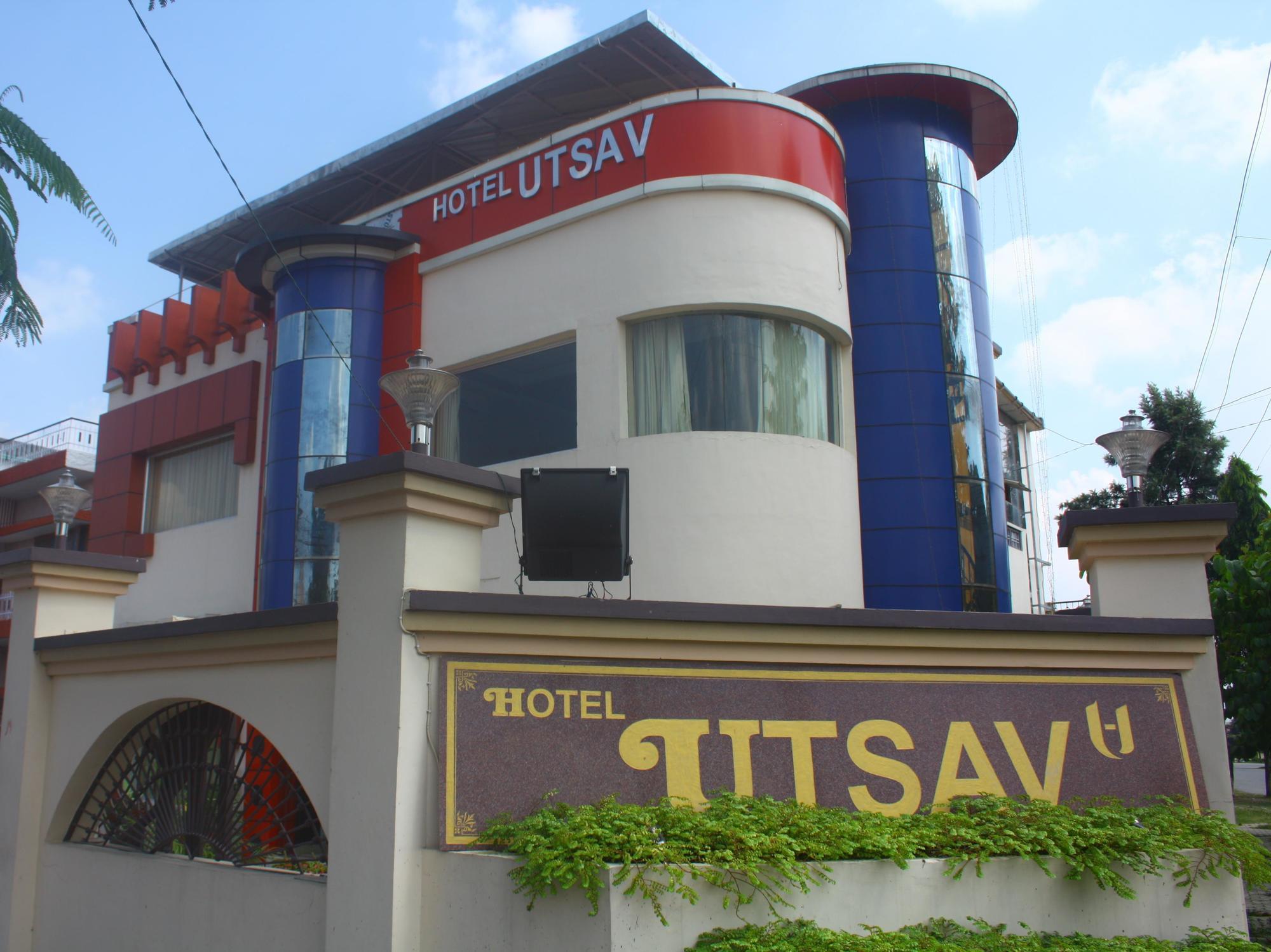Hotel Utsav Dehradun Ngoại thất bức ảnh